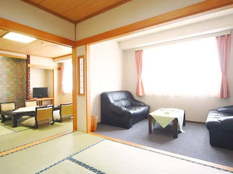 Meitonomori Hotel Kitafukuro 弟子屈町 3*,